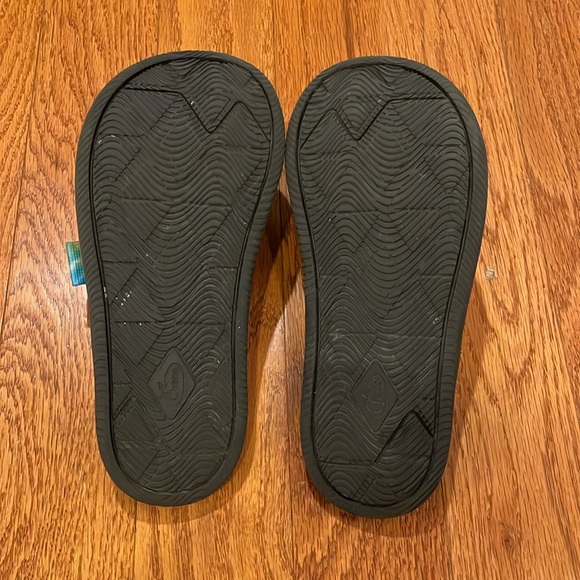 Chaco Tie Dye Women’s size 7 Sandals - Picture 3 of 4